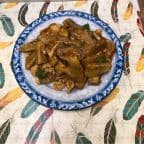 Best Chicken w. Eggplant in Garlic Sauce in Twinsburg, OH